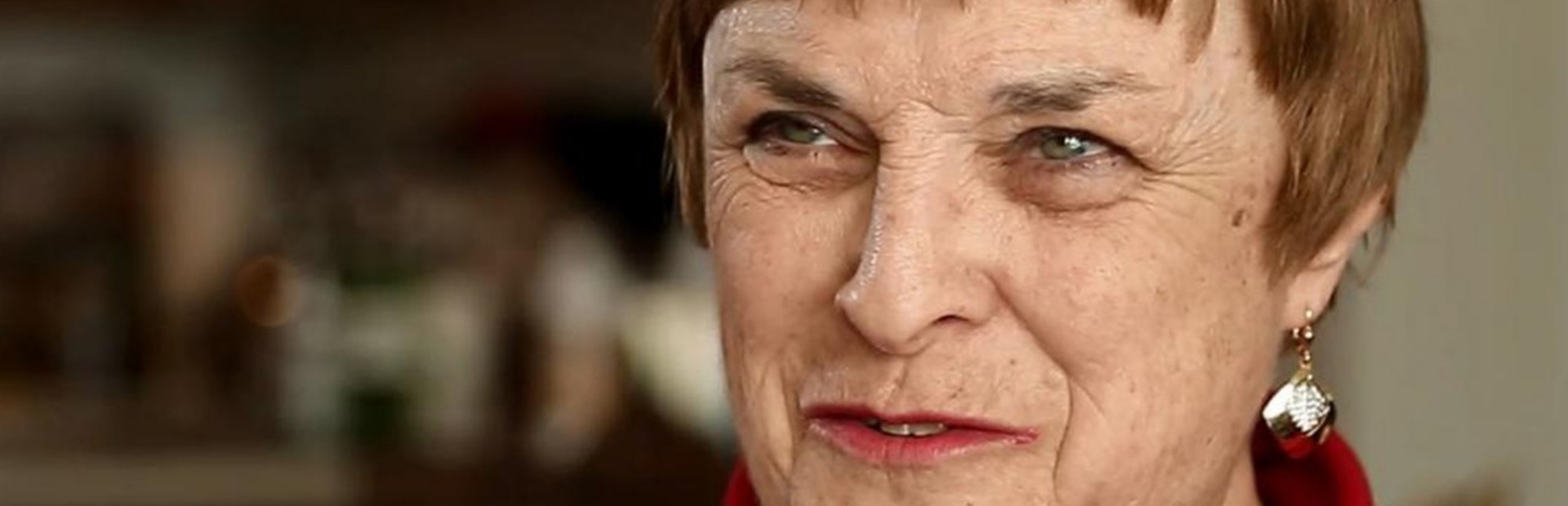 A portrait of Mary-Ann Browne who is surviving with heart failure